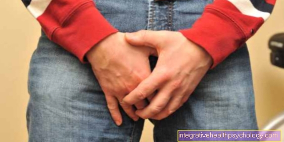 What are the causes of testicular inflammation?